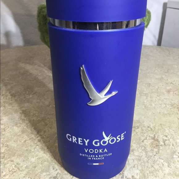 Grey Goose Vodka Bottle Holder - Picture 3 of 7